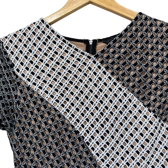 BCBGMaxAzria Kaleigh Top Black White Peplum Asymmetrical, Small - Picture 3 of 11